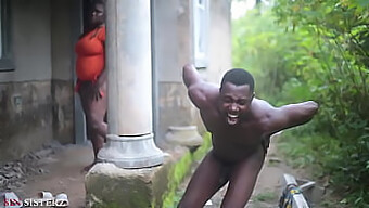 Outdoor Encounter With A Nigerian Stepmom And Her Lucky Visitor